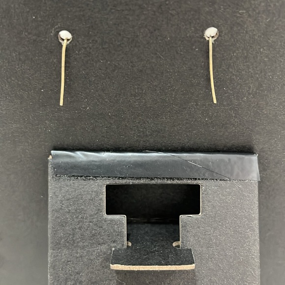 Adorable Gold Plated Dangle Earrings - Picture 4 of 6